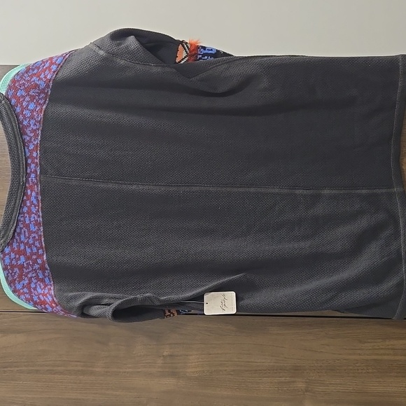 Free People-Long Sleeve "On My Way" Cuff Thermal Top in Washed Black-Size XS - Picture 12 of 17